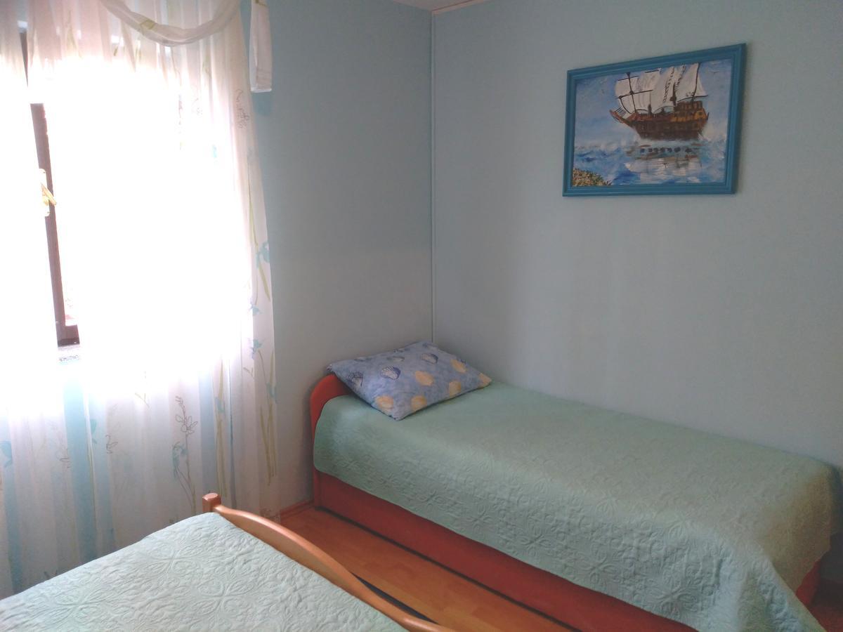 Apartments Anic Novigrad  Екстер'єр фото